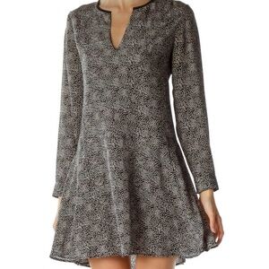 Club Monaco Silk Satin Black Side Pockets Casual Midi V Neck Dress, Size XS